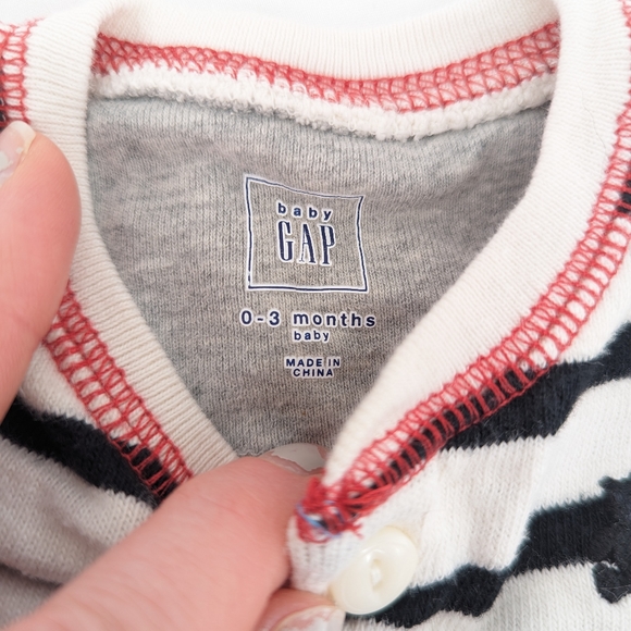 Baby Clothes Bundle Baby Gap Adidas Hanna Anderson 0-6 months - Picture 4 of 12